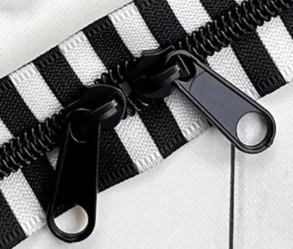 Black White 30" Zipper