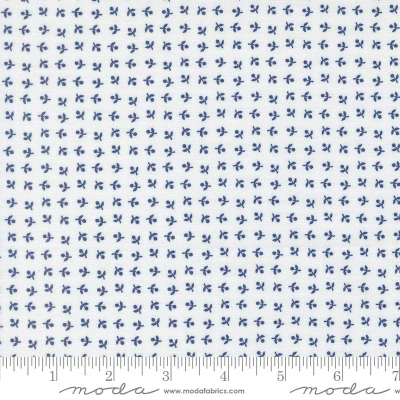 Blueprint White Navy 55336 26 Moda #1