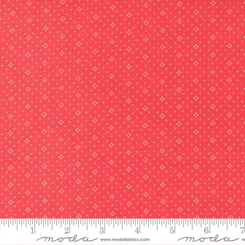 Eyelet Strawberry