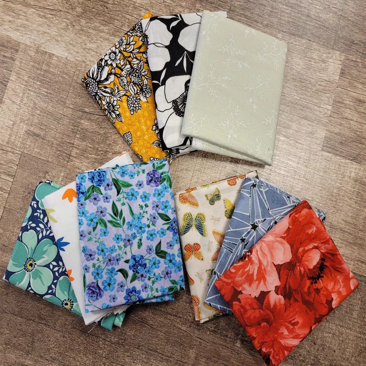 Fat Quarter Bundle Surprise