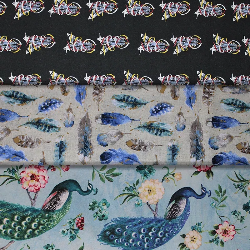 Feathers - 45" - 100% Cotton