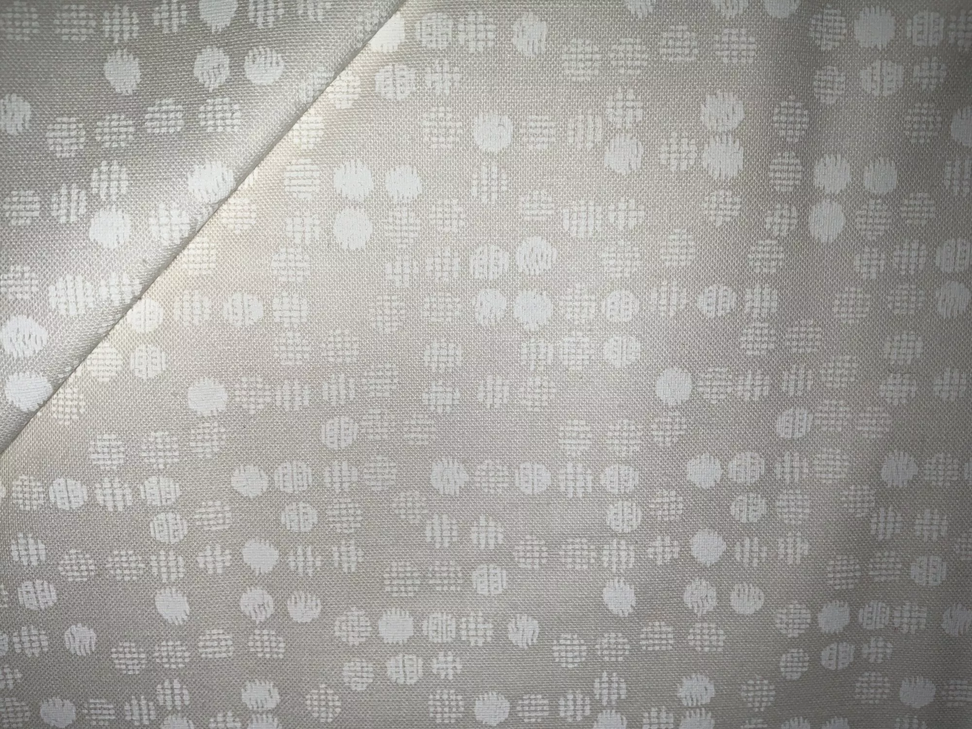 Geo Dots - White