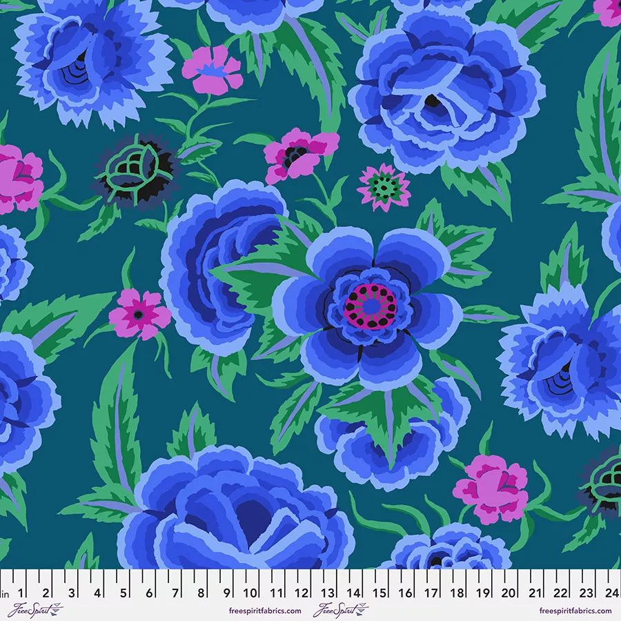 Kaffe Fasssett - Embroidered Shawl - Blue || August 2022