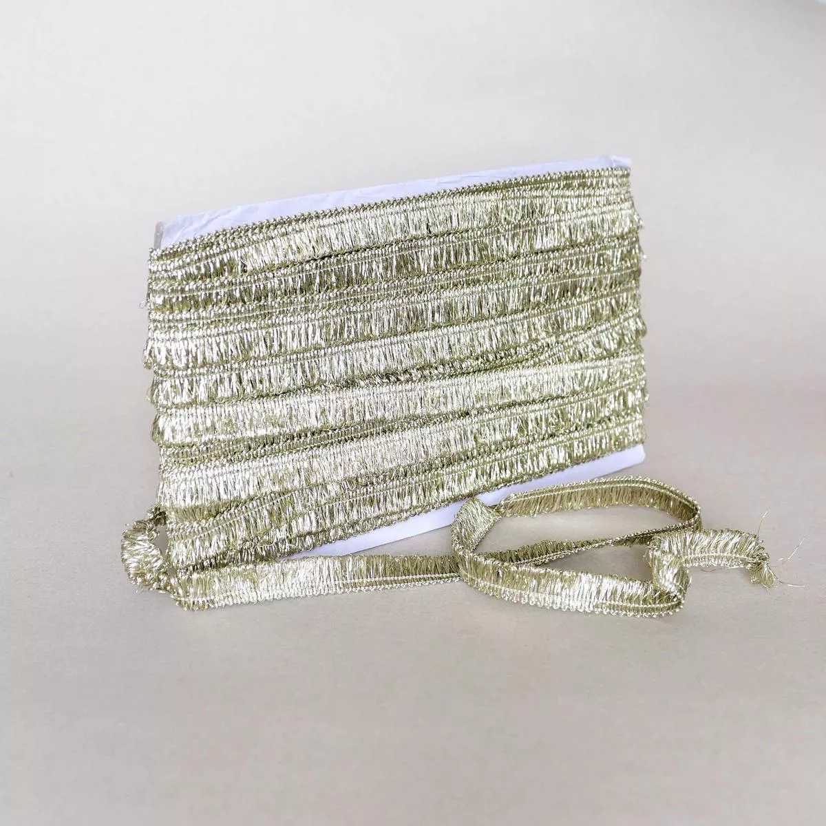 metallic-fringe-braid Metallic Fringe Braid
