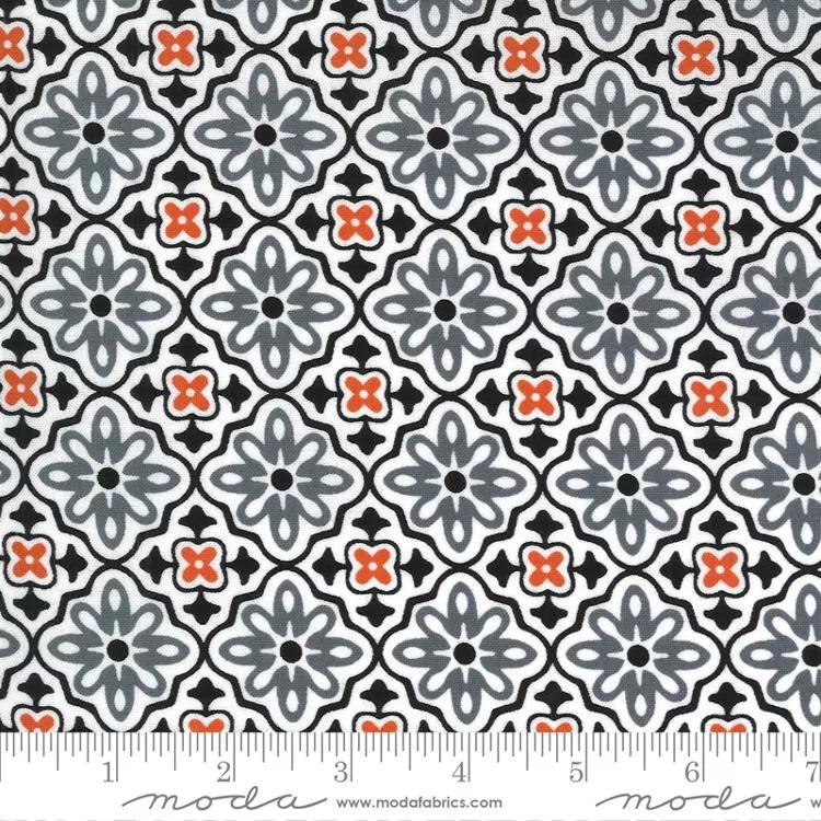 Midnight Magic 2 Flower Tile White