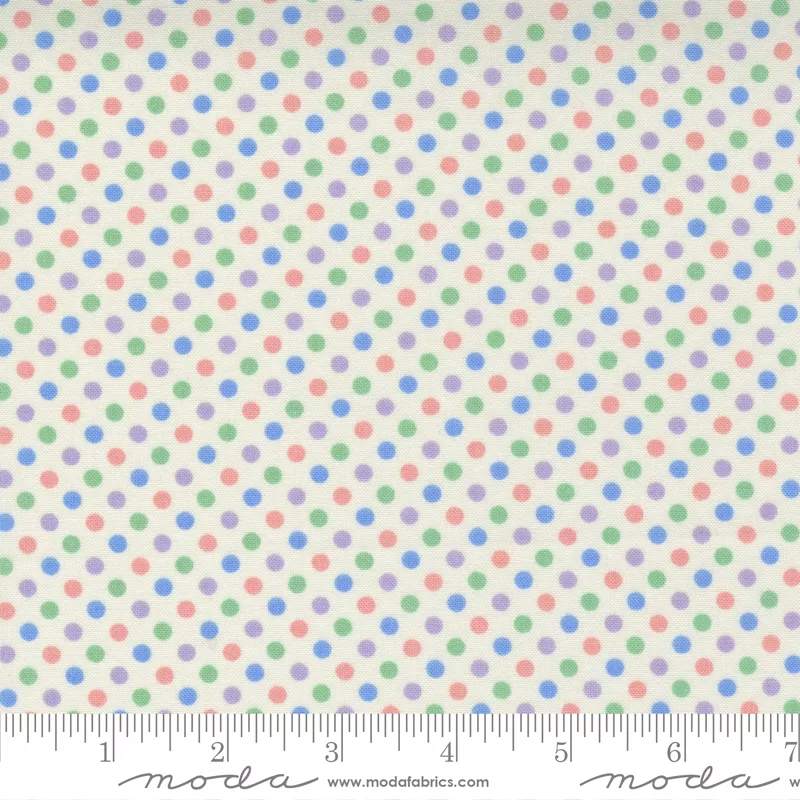 Moda 30s Playtime 33637 21 Eggshell Pastel