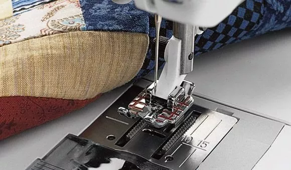 quilter-s-1-4-piecing-foot-with-guide Quilter's 1/4" Piecing Foot with Guide