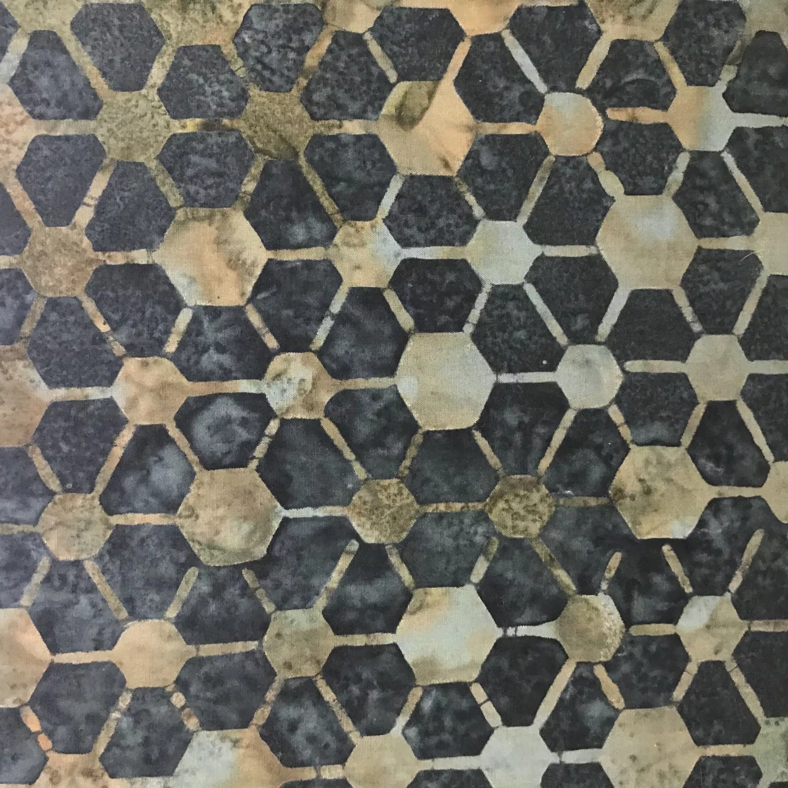 smoke-hexagon-by-hoffman-fabrics-r2469-173 Smoke Hexagon by Hoffman Fabrics R2469 173